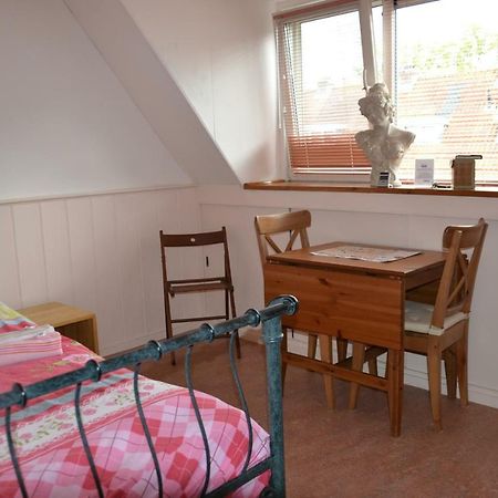 B&B Macbed Checkin-Time 1700-1800 Or Request Before You Book Alkmaar Zewnętrze zdjęcie