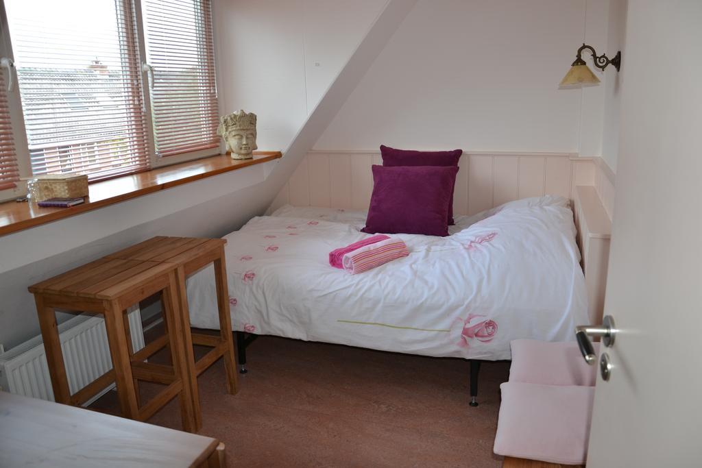 B&B Macbed Checkin-Time 1700-1800 Or Request Before You Book Alkmaar Zewnętrze zdjęcie