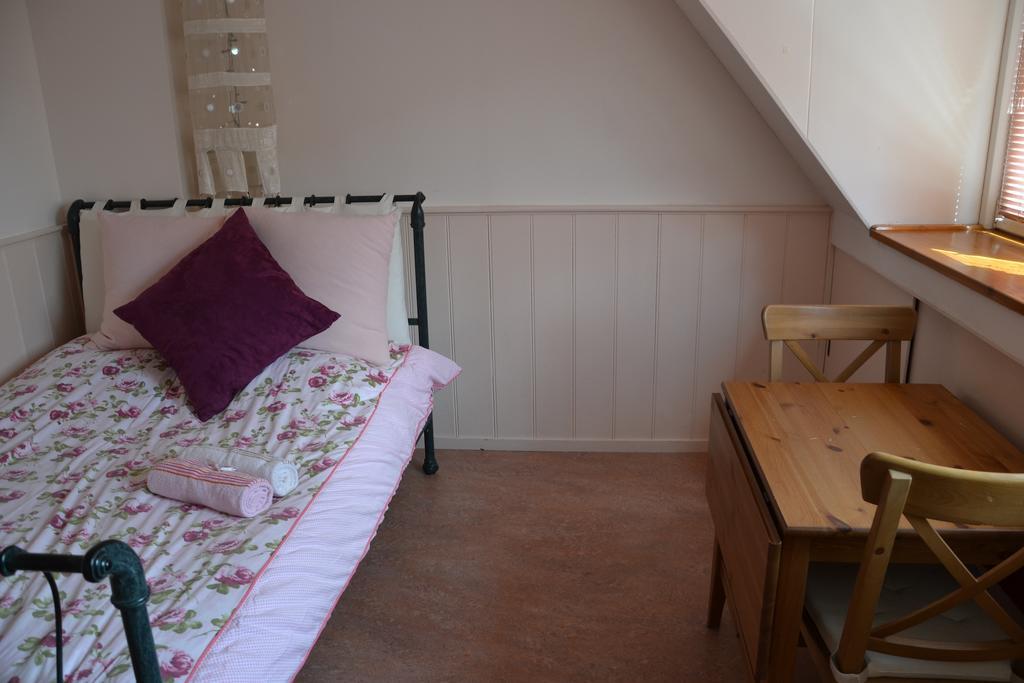 B&B Macbed Checkin-Time 1700-1800 Or Request Before You Book Alkmaar Pokój zdjęcie