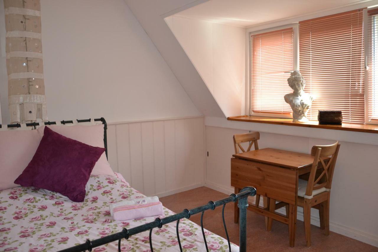 B&B Macbed Checkin-Time 1700-1800 Or Request Before You Book Alkmaar Zewnętrze zdjęcie